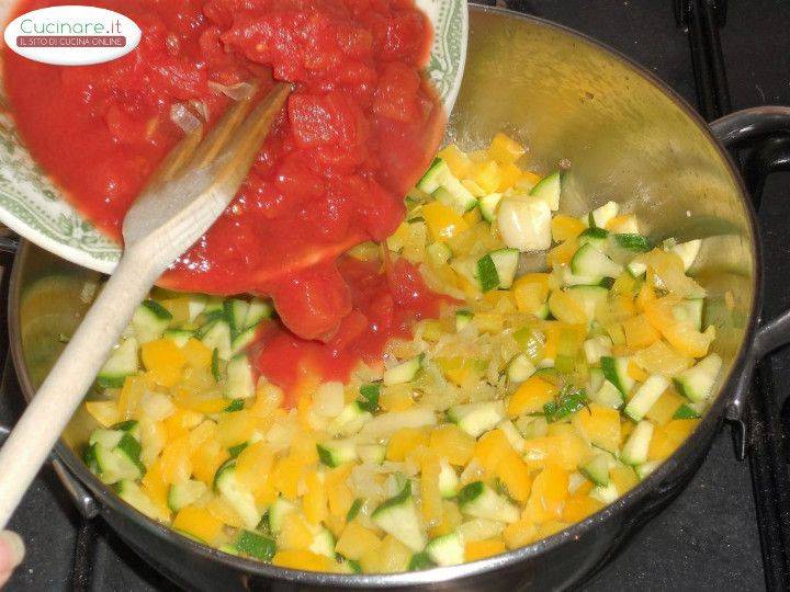 Sugo vegetariano con Peperoni, Porri e Zucchine preparazione 9